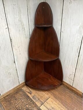 Vintage 1940s Handmade Small Wooden Trinket Corner Shelf – 3-Tier Display Shelf
